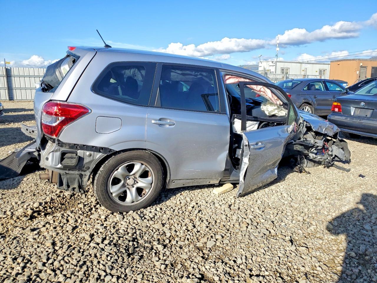 2015 SUBARU FORESTER 2.5I photo 3