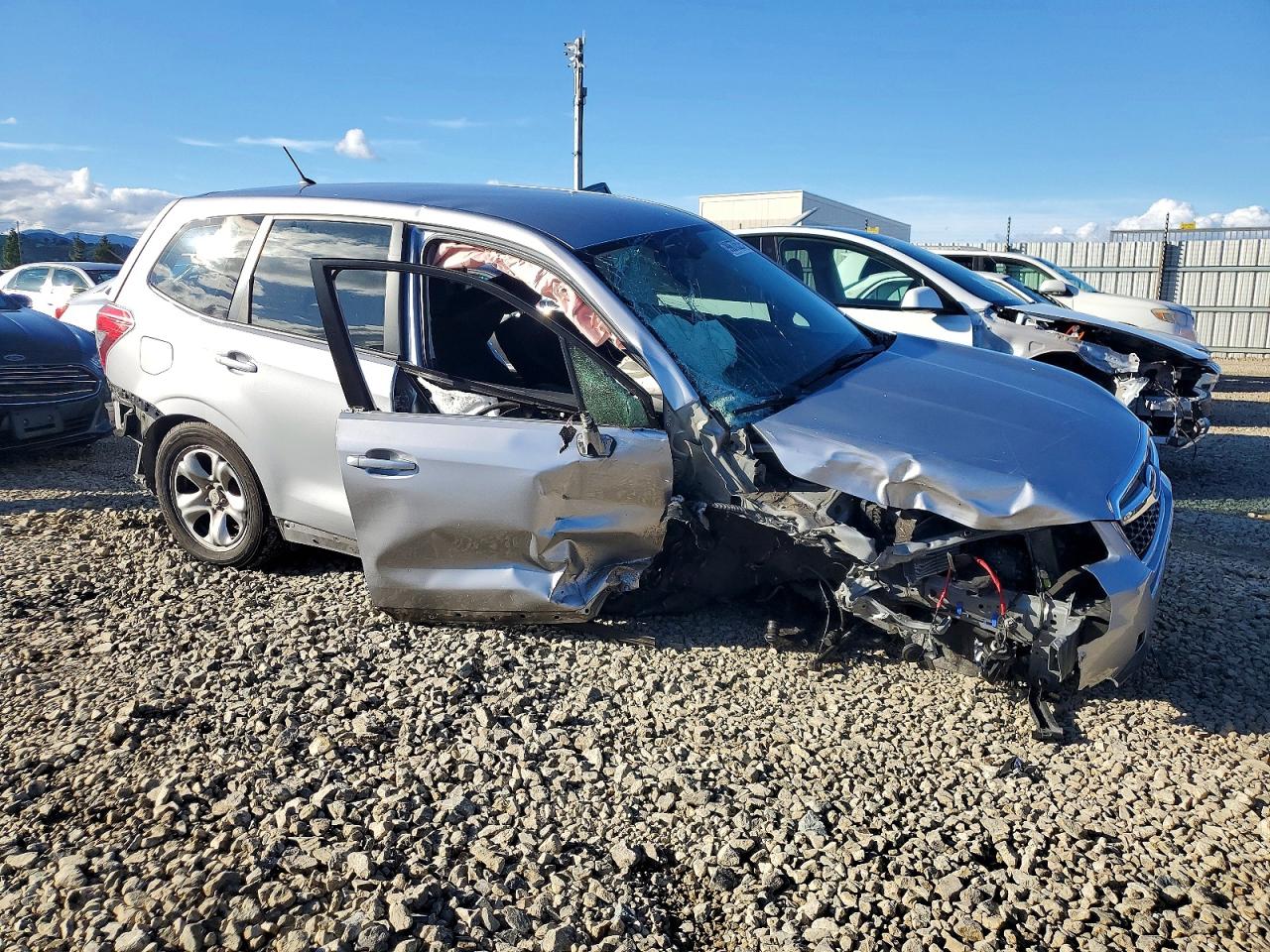 2015 SUBARU FORESTER 2.5I photo 4