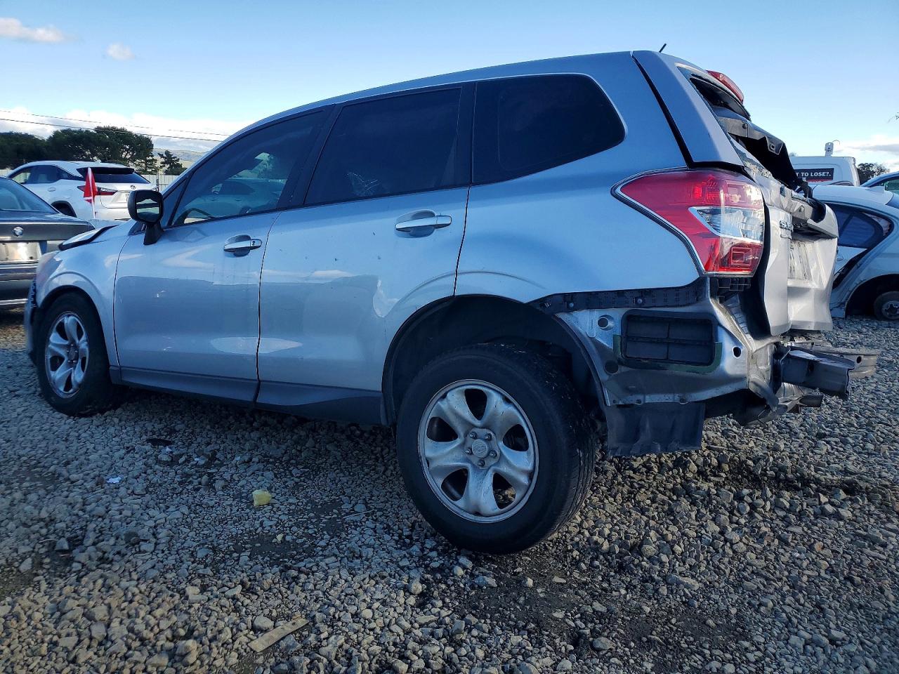 2015 SUBARU FORESTER 2.5I photo 2