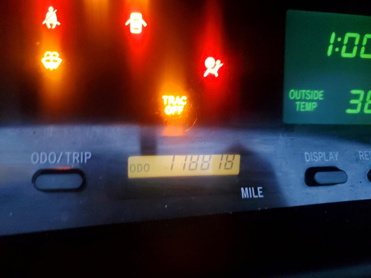 2004 TOYOTA AVALON XL photo 9