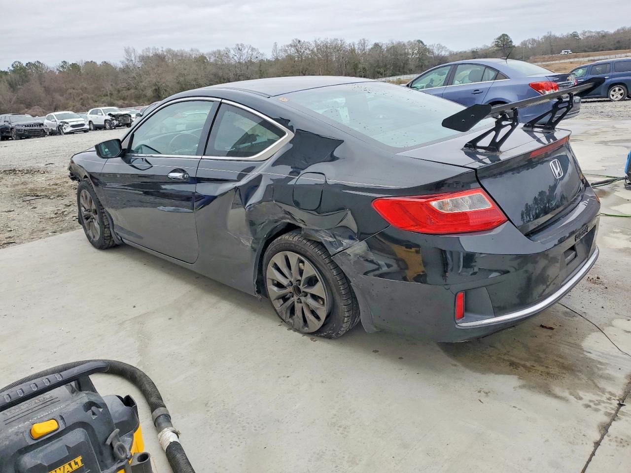 2015 HONDA ACCORD LX-S photo 2