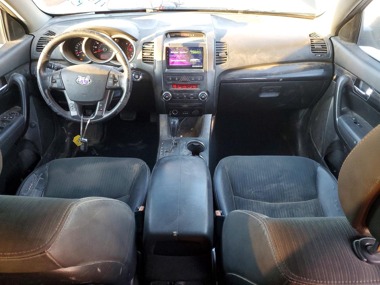 2011 KIA SORENTO EX photo 8