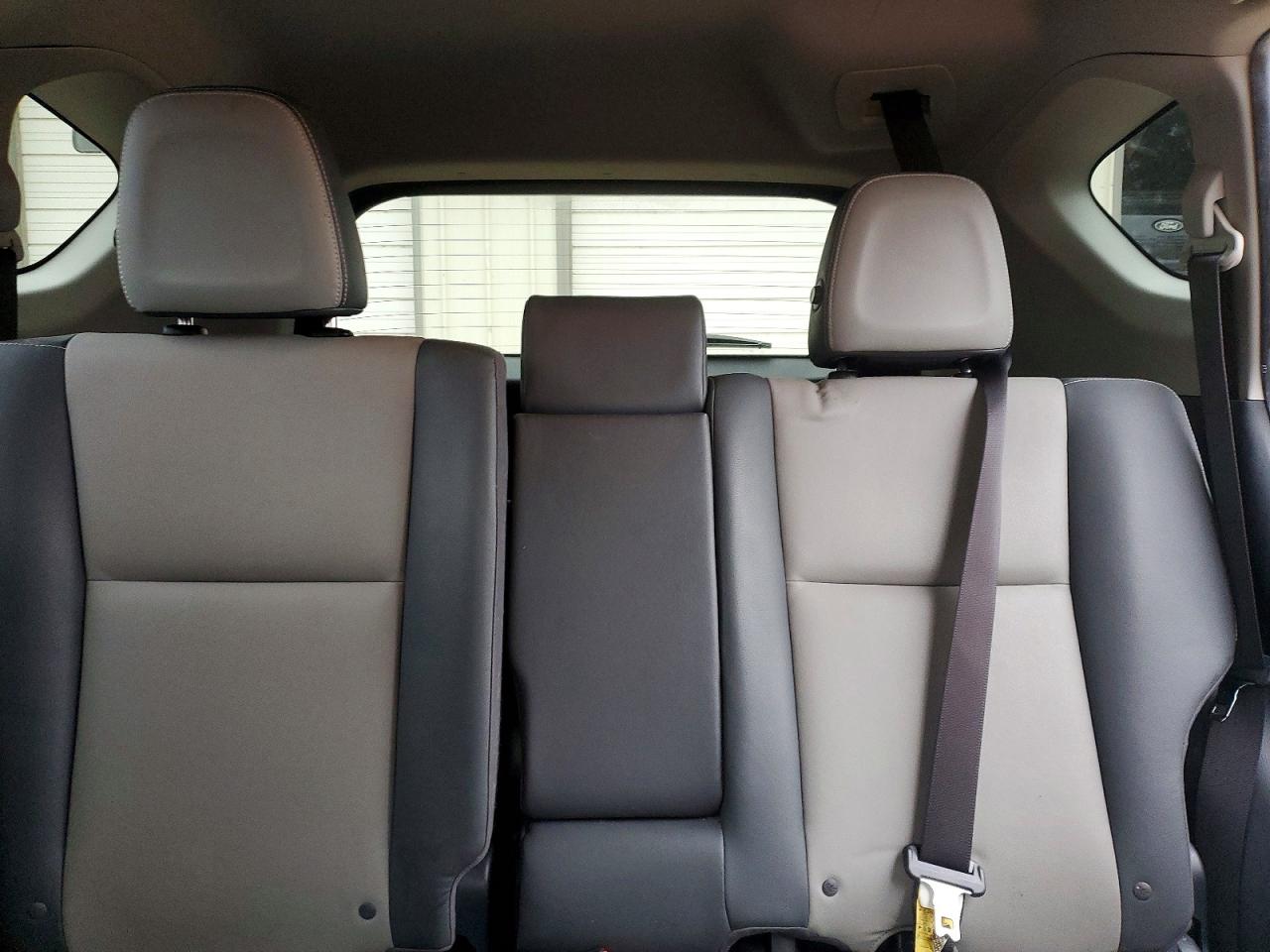 2015 TOYOTA RAV4 LIMITED photo 10