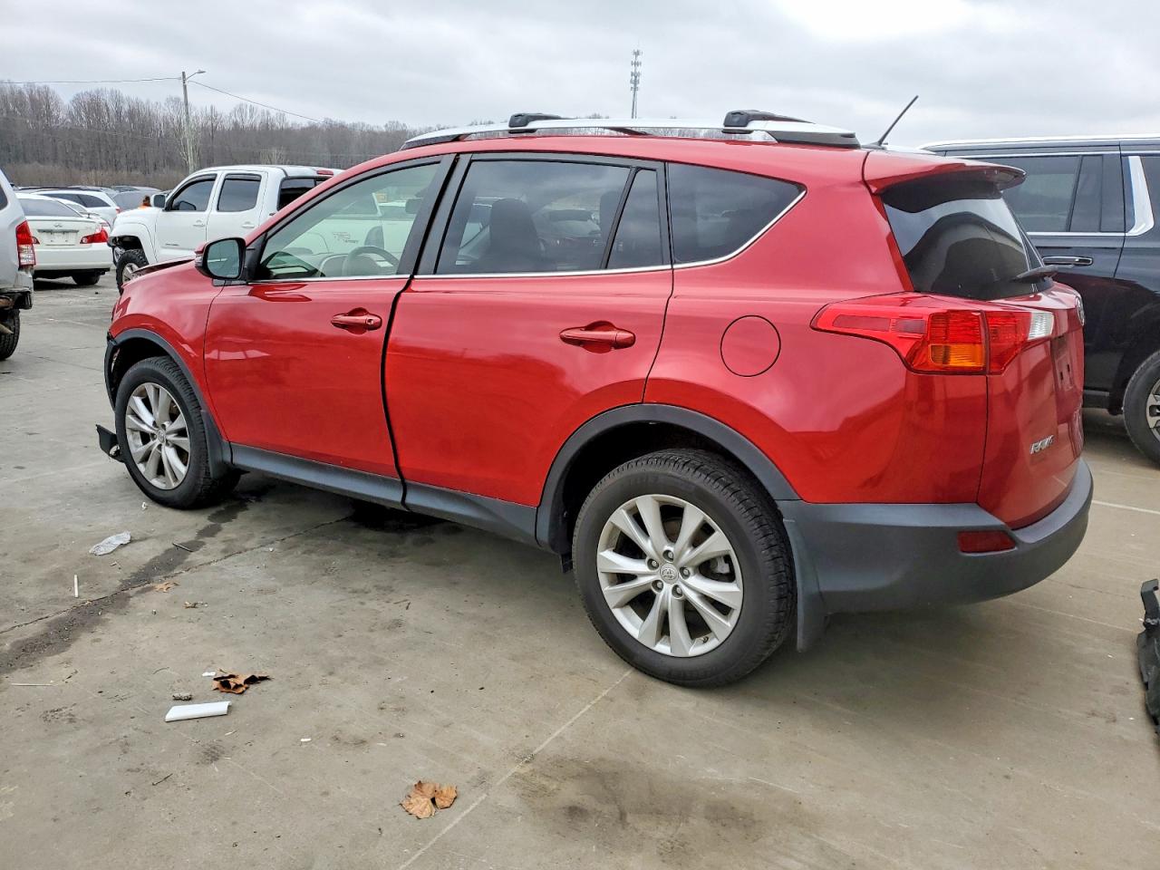 2015 TOYOTA RAV4 LIMITED photo 2