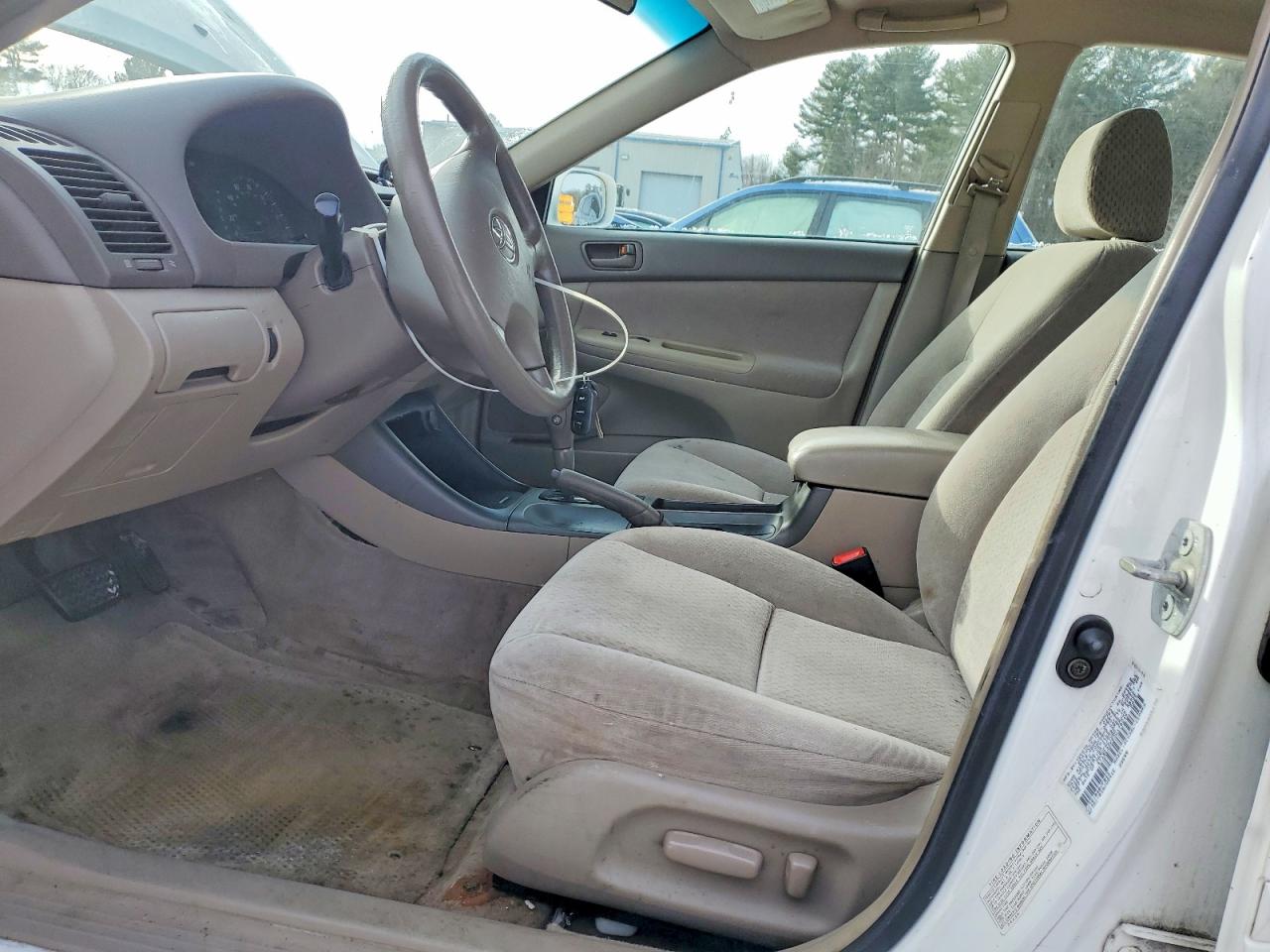 2003 TOYOTA CAMRY LE photo 7