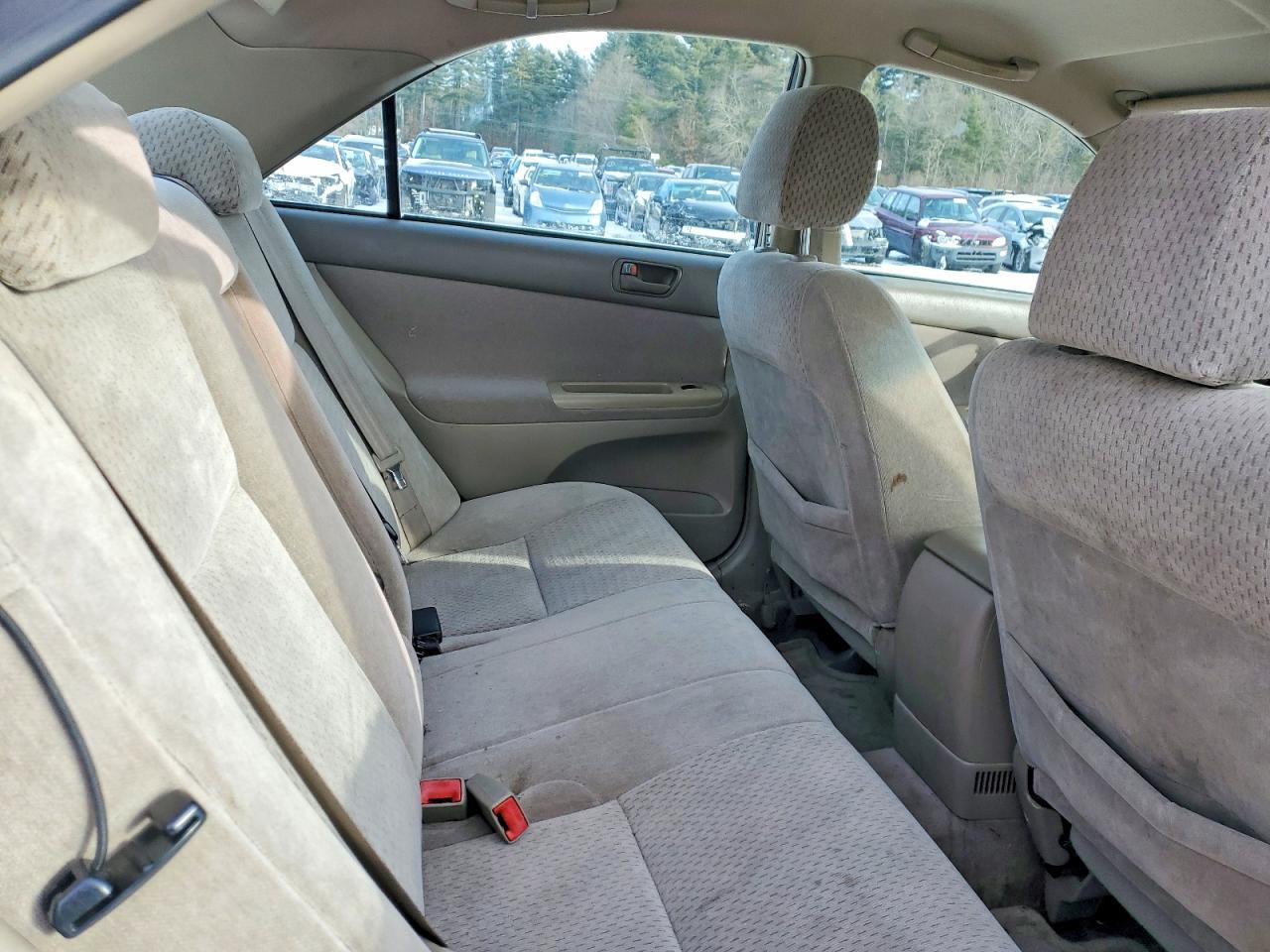 2003 TOYOTA CAMRY LE photo 10