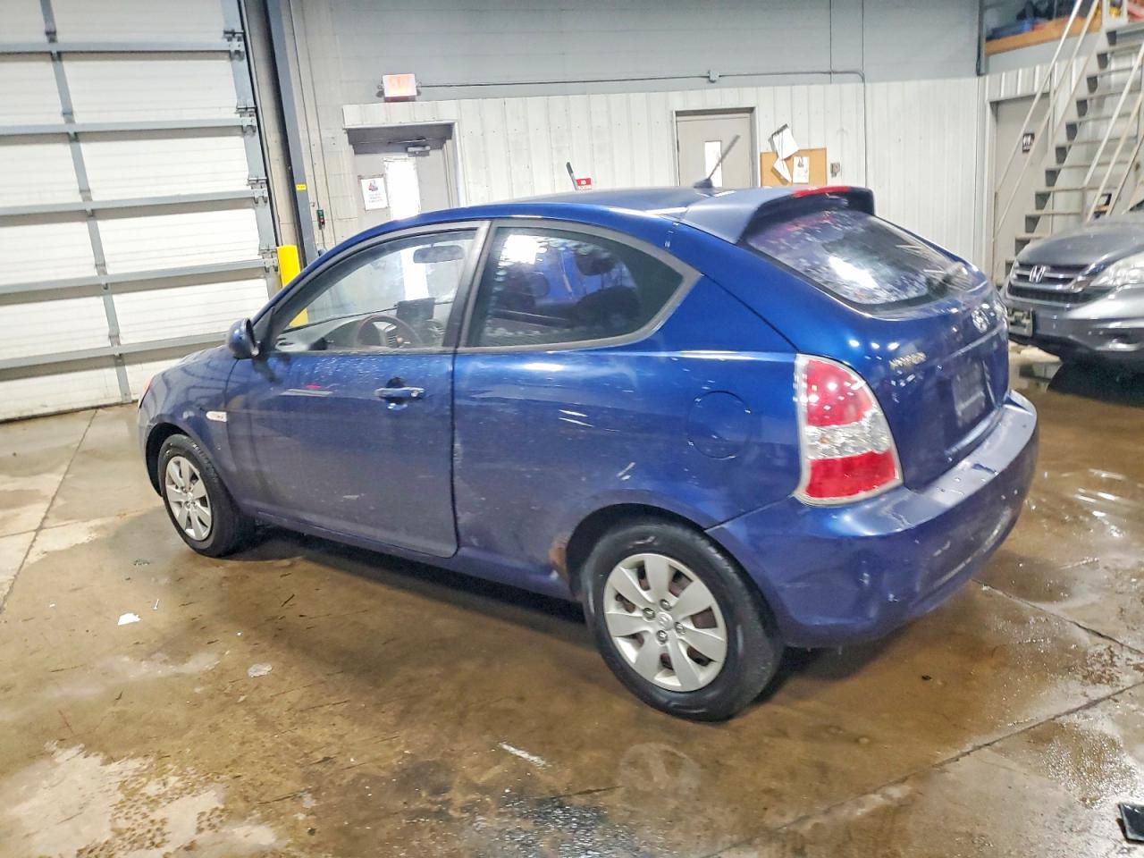 2010 HYUNDAI ACCENT BLUE photo 2