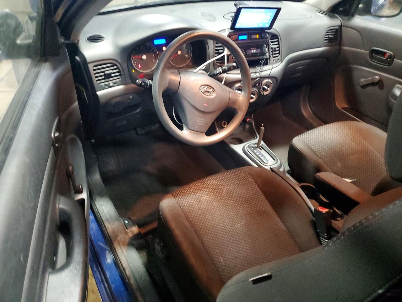 2010 HYUNDAI ACCENT BLUE photo 8