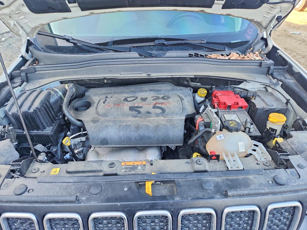 2019 JEEP RENEGADE SPORT photo 12