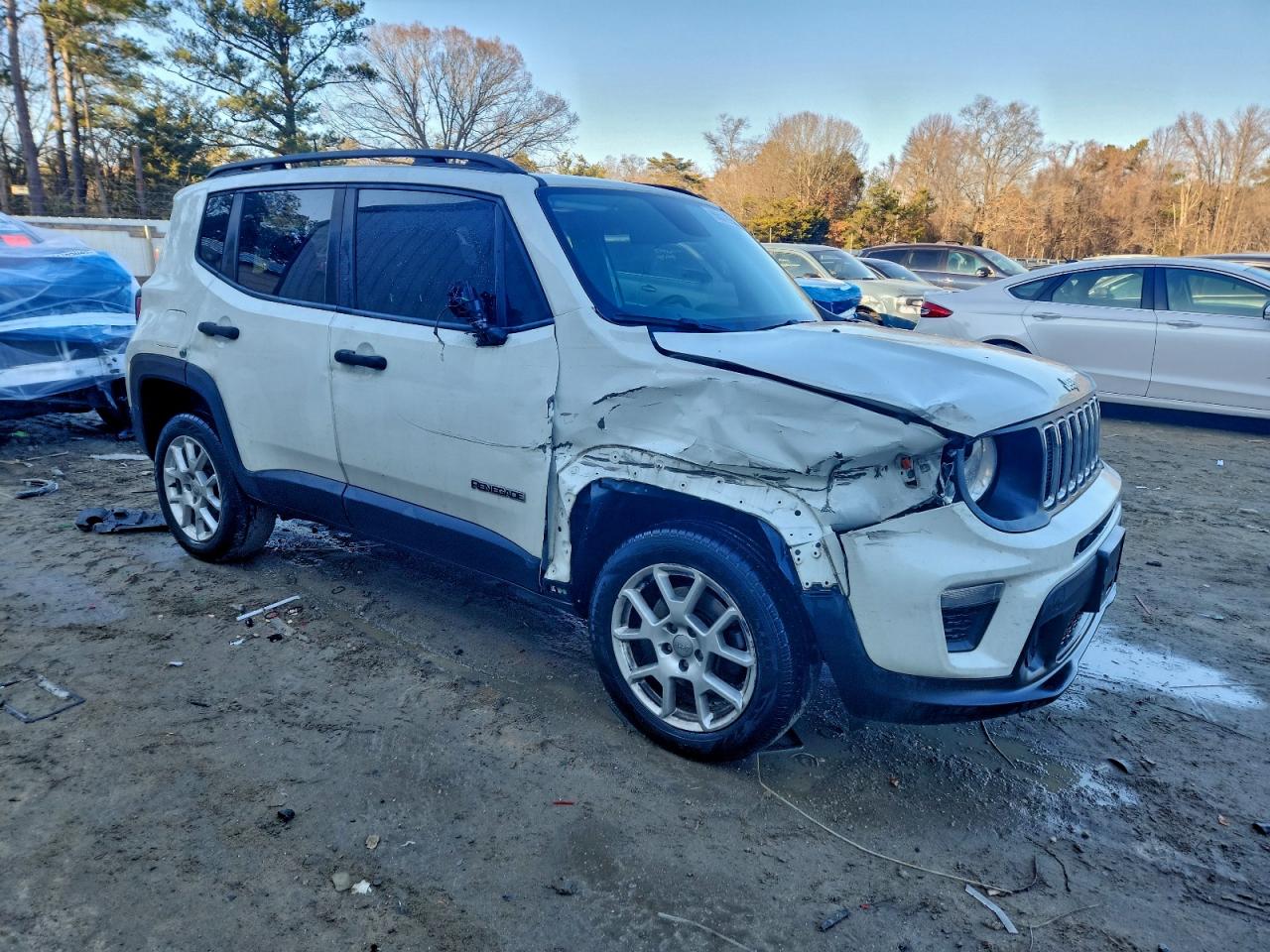 2019 JEEP RENEGADE SPORT photo 4