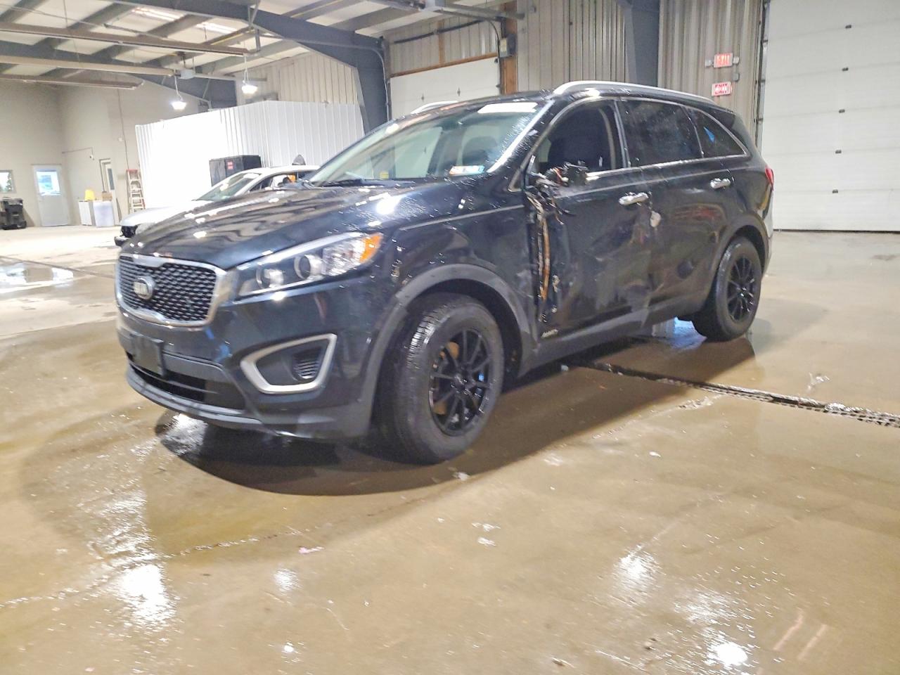 2017 KIA SORENTO