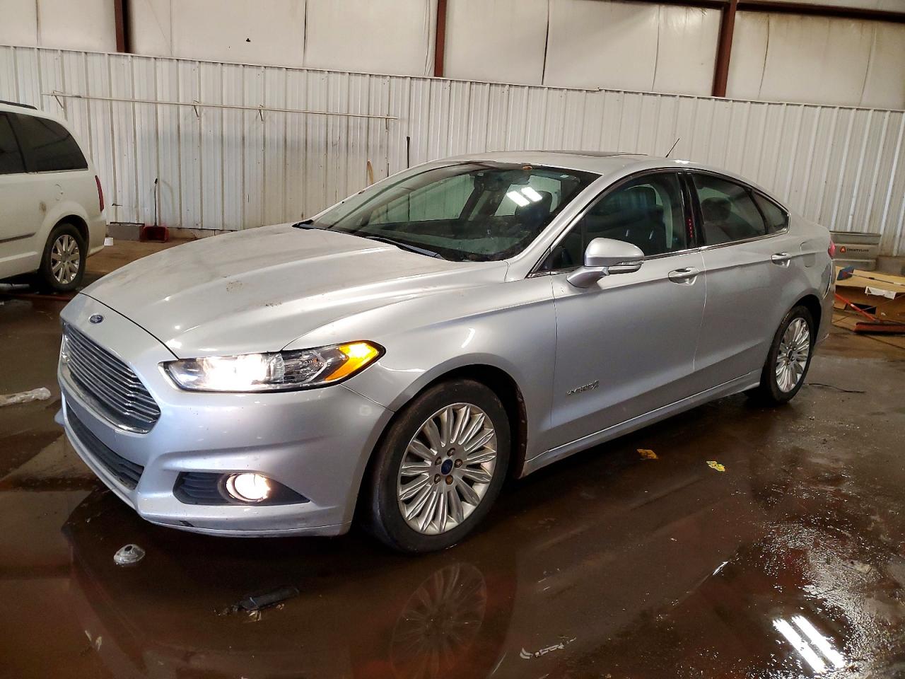 2013 FORD FUSION