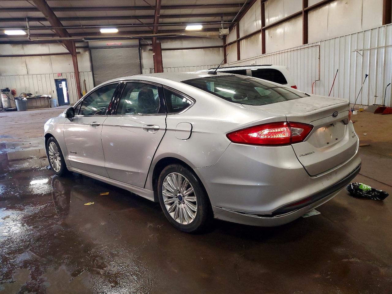 2013 FORD FUSION SE HYBRID photo 2