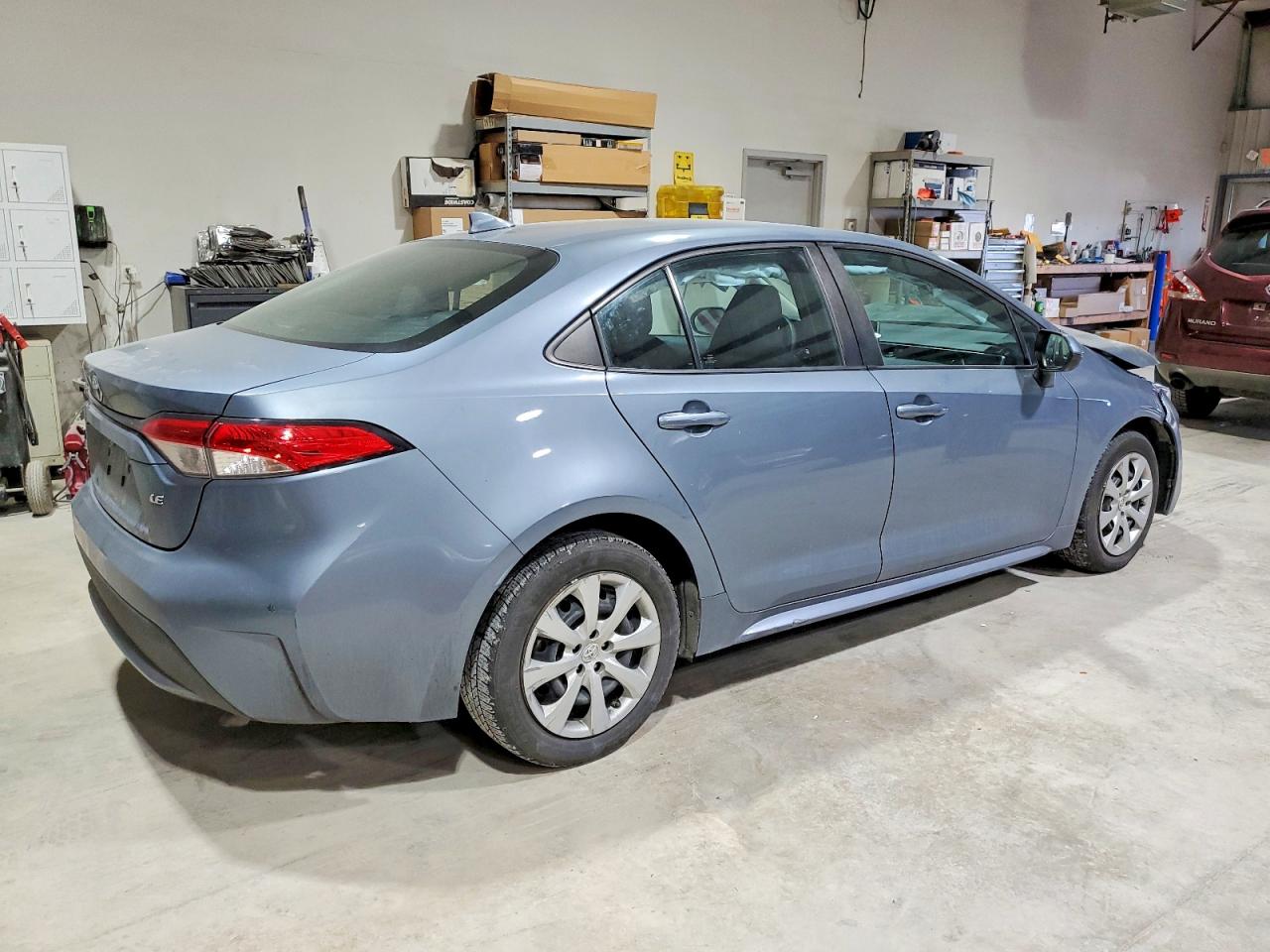 2021 TOYOTA COROLLA LE photo 3