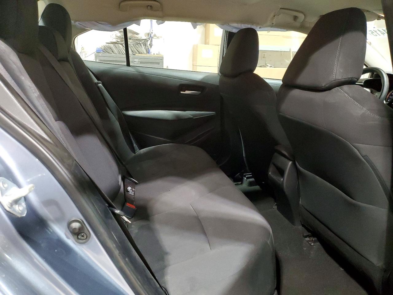 2021 TOYOTA COROLLA LE photo 10