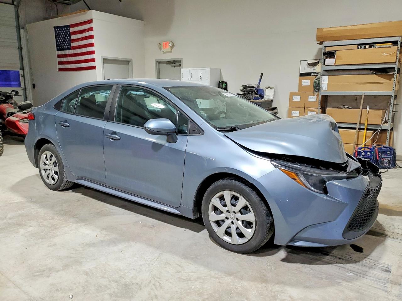 2021 TOYOTA COROLLA LE photo 4