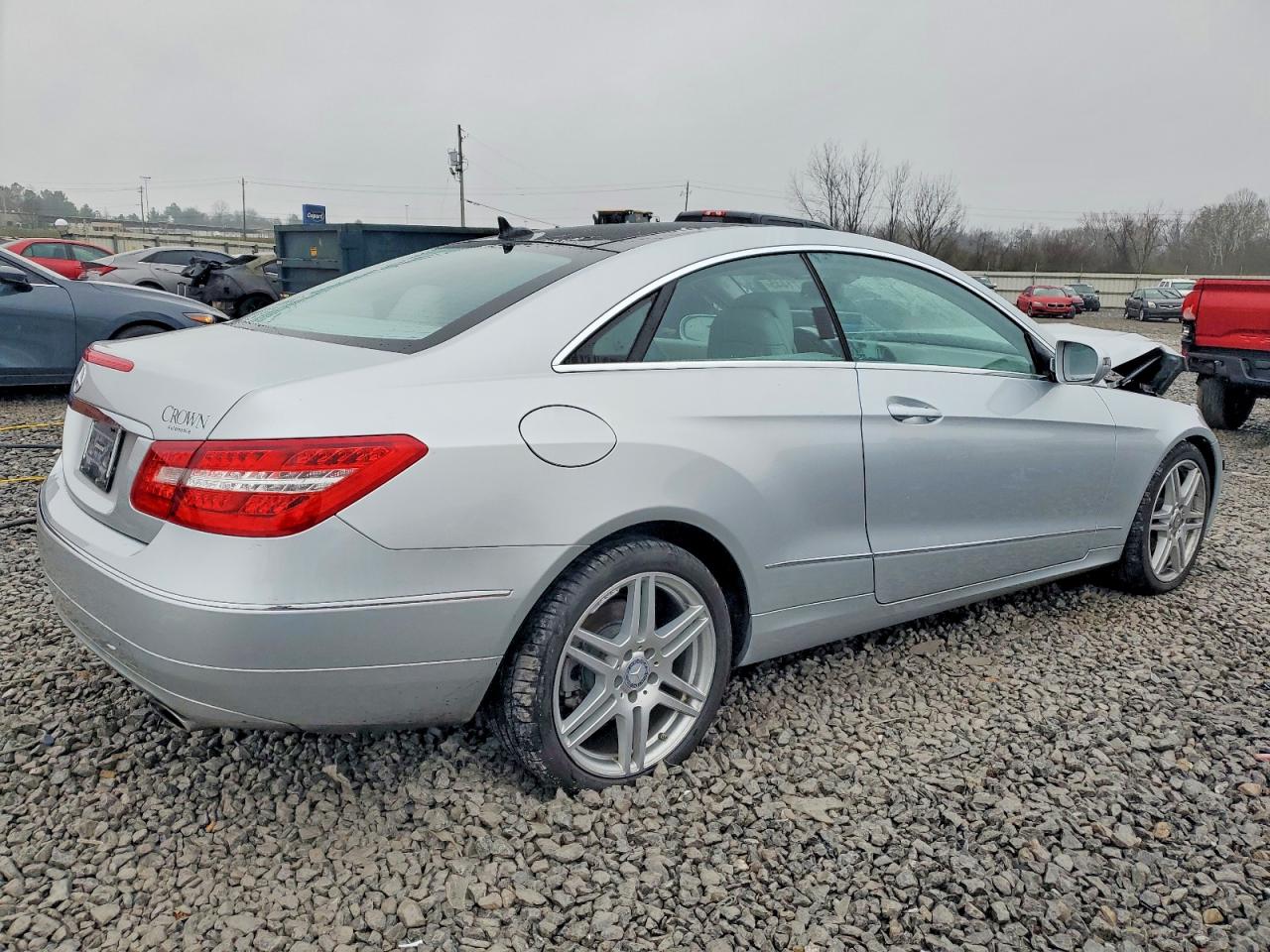 2010 MERCEDES-BENZ E 350 photo 3