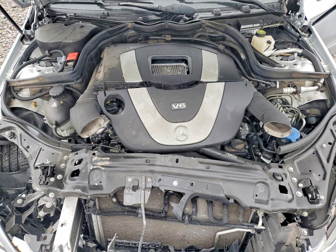 2010 MERCEDES-BENZ E 350 photo 11