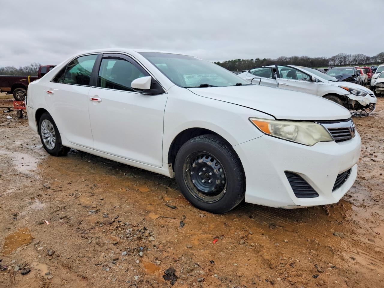 2012 TOYOTA CAMRY BASE photo 4