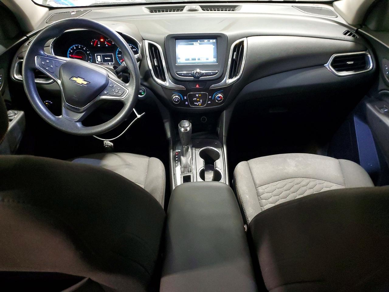 2018 CHEVROLET EQUINOX LT photo 8