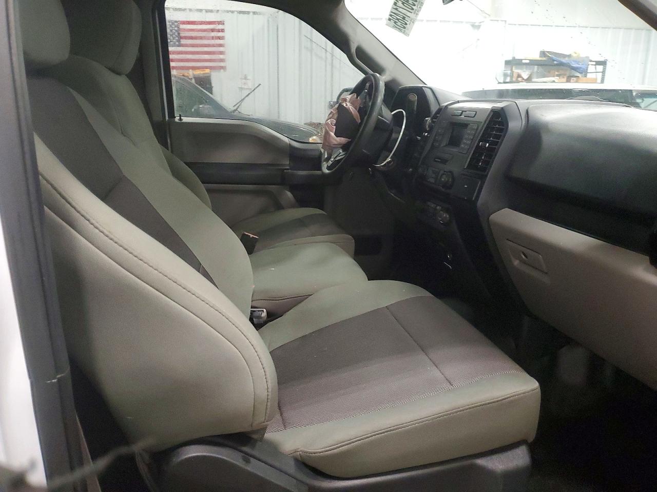 2016 FORD F150 photo 10