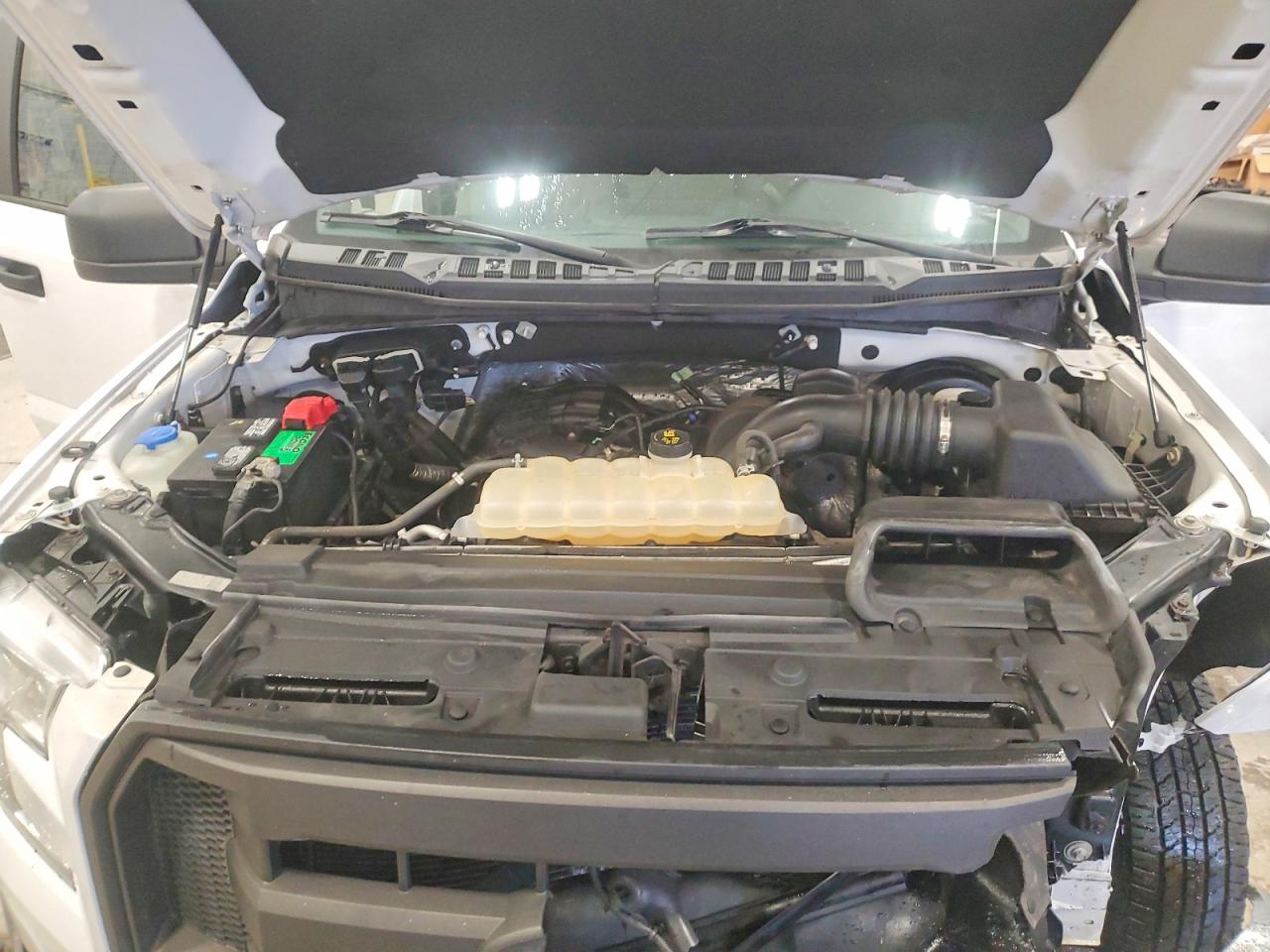 2016 FORD F150 photo 11