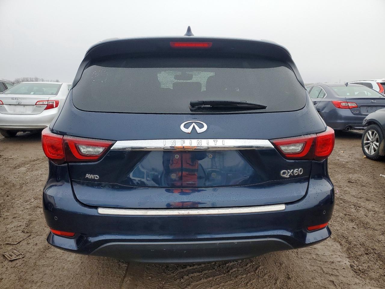 2020 INFINITI QX60 LUXE photo 6