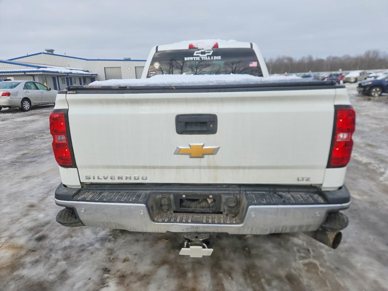 2015 CHEVROLET SILVERADO K2500 HEAVY DUTY LTZ photo 6