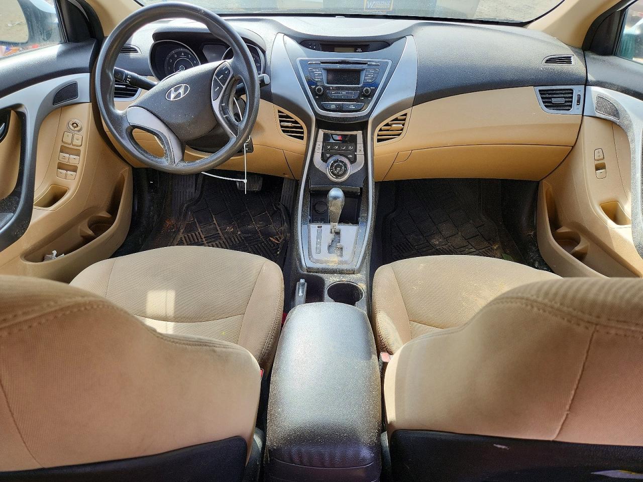 2013 HYUNDAI ELANTRA GLS photo 22