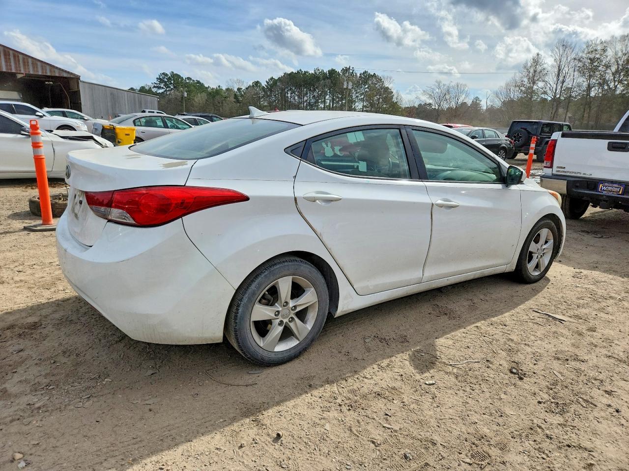 2013 HYUNDAI ELANTRA GLS photo 7