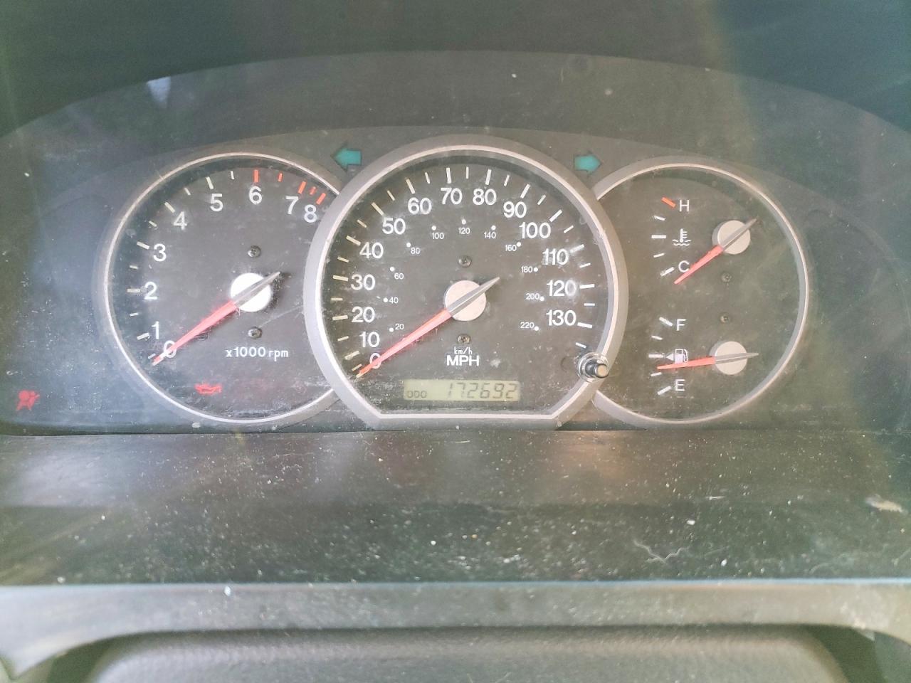 2005 KIA SEDONA photo 9