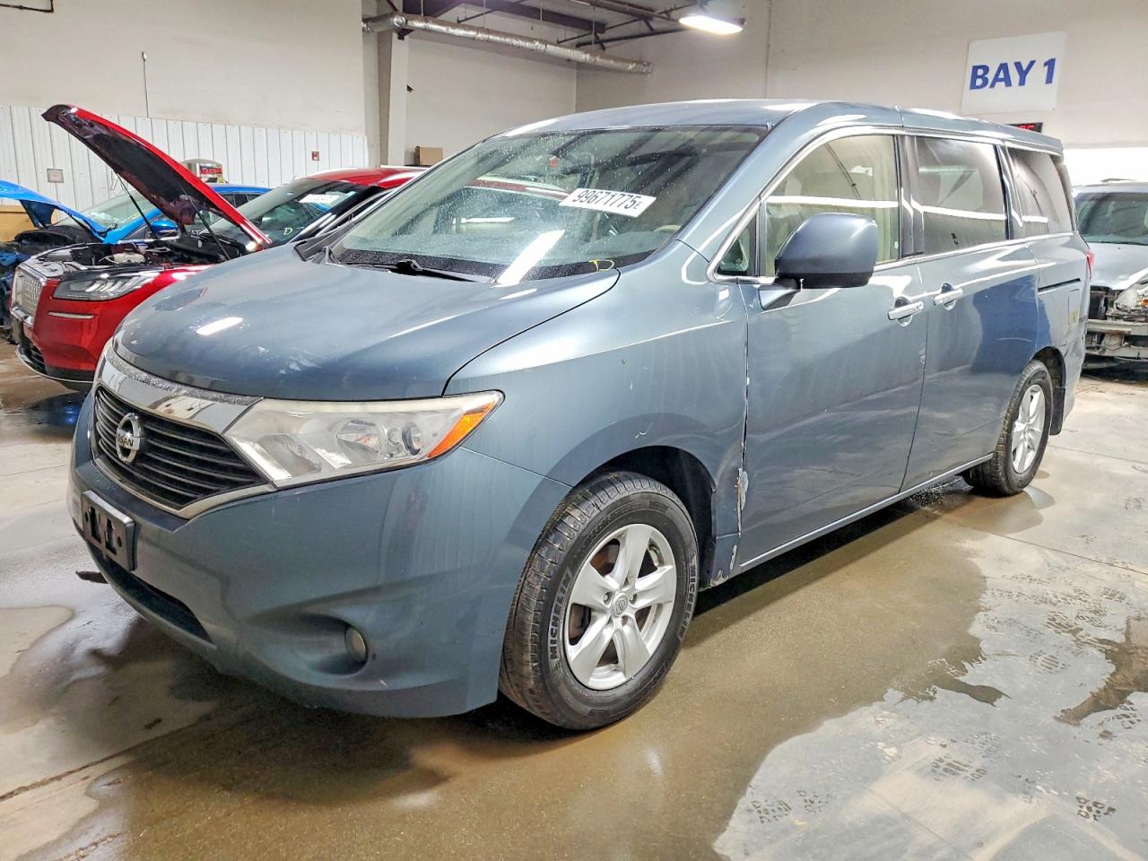 2013 NISSAN QUEST