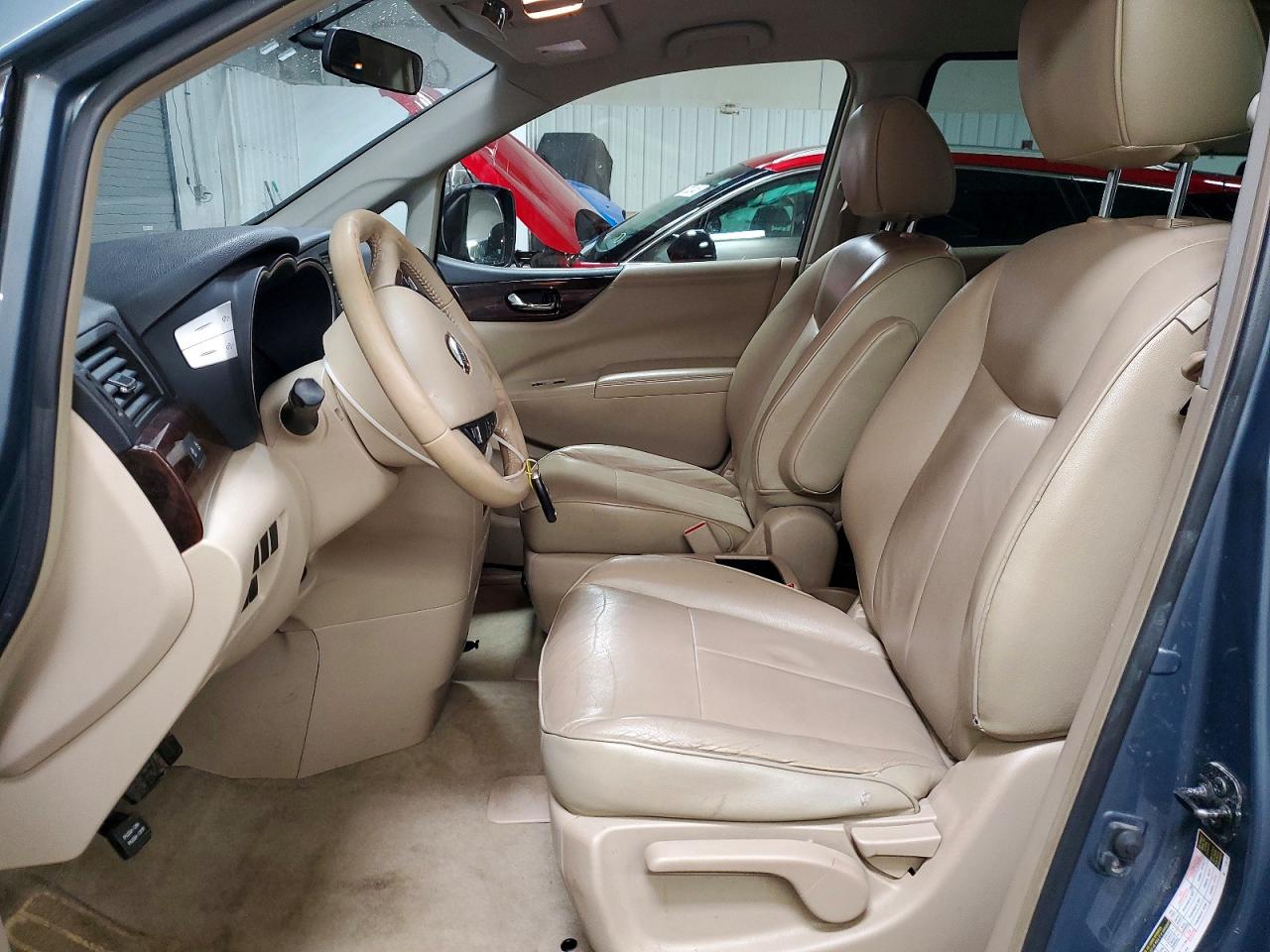 2013 NISSAN QUEST S photo 7
