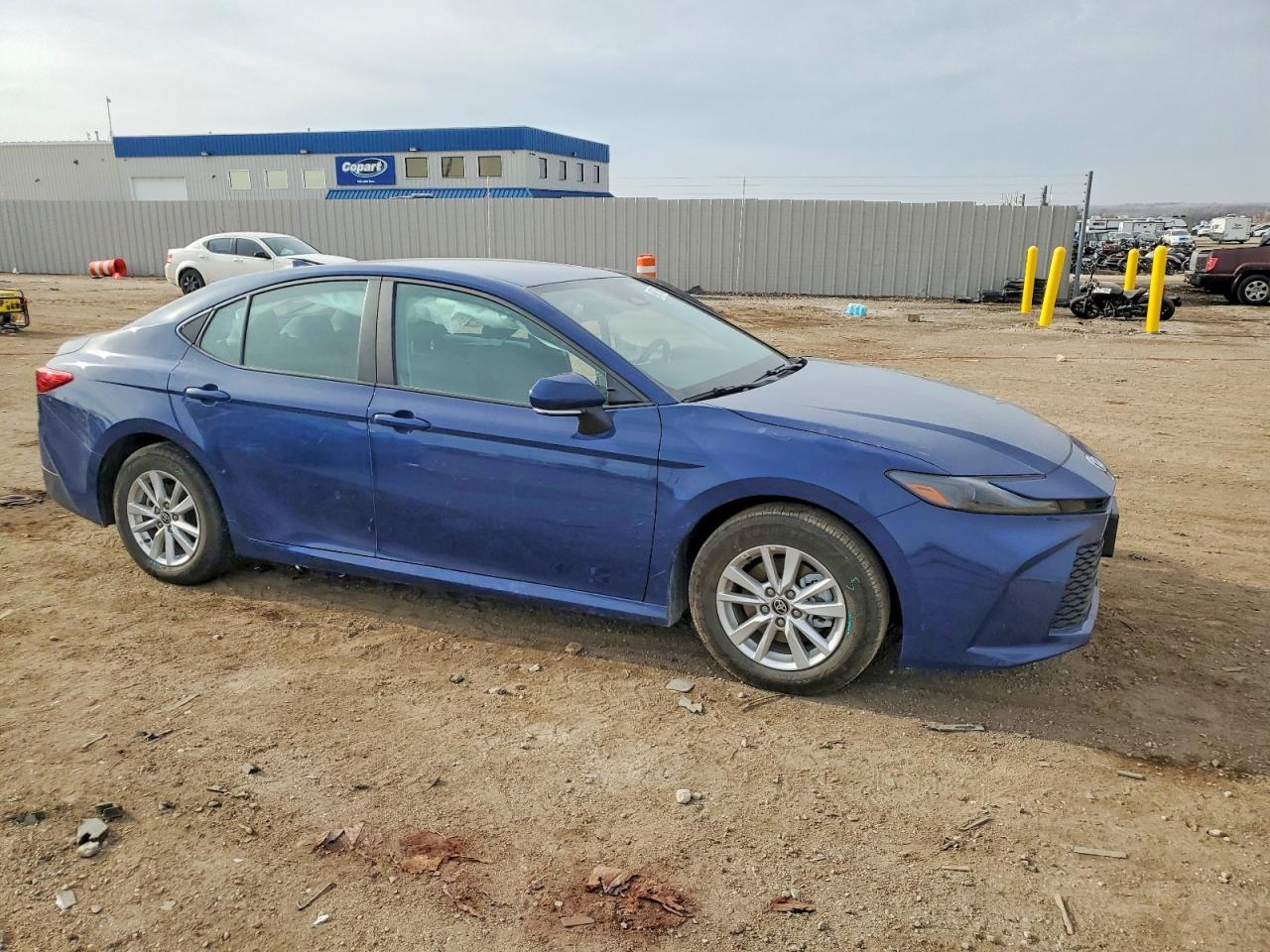 2025 TOYOTA CAMRY XSE photo 4