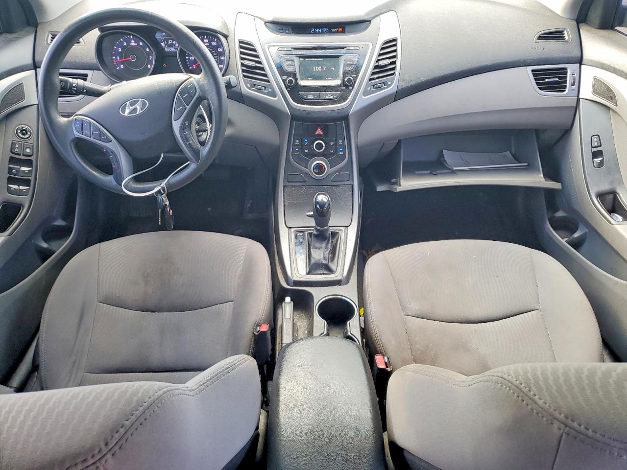 2015 HYUNDAI ELANTRA SE photo 8
