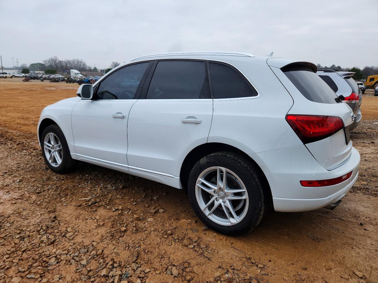 2017 AUDI Q5 PREMIUM PLUS photo 2