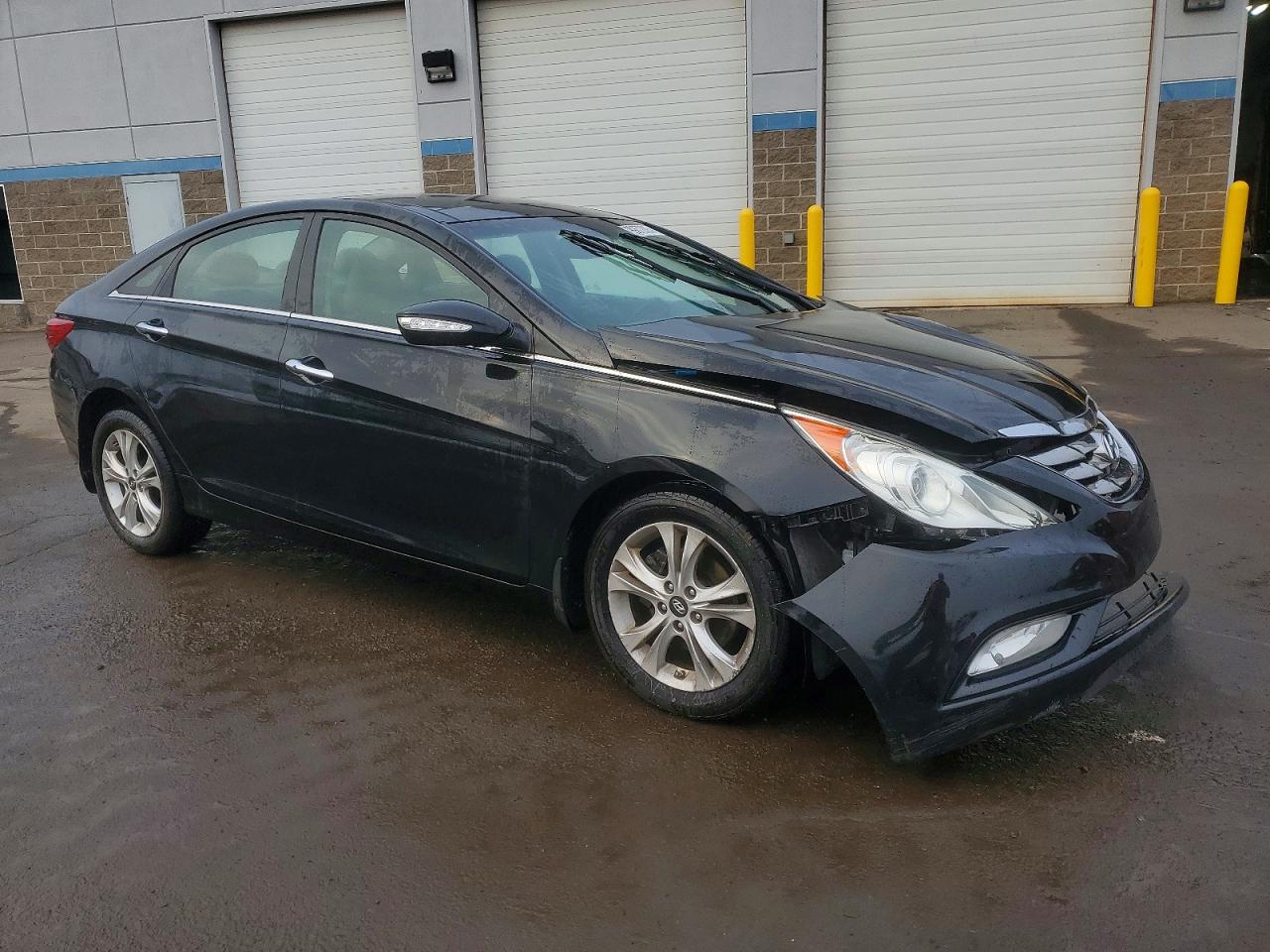 2013 HYUNDAI SONATA SE photo 4