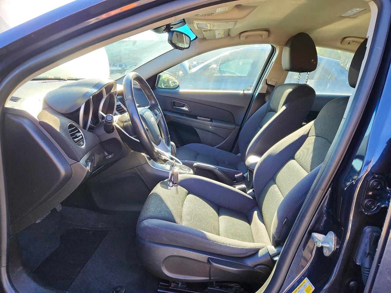 2014 CHEVROLET CRUZE LT photo 7