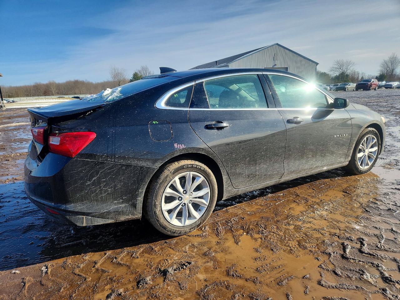 2024 CHEVROLET MALIBU LT photo 3
