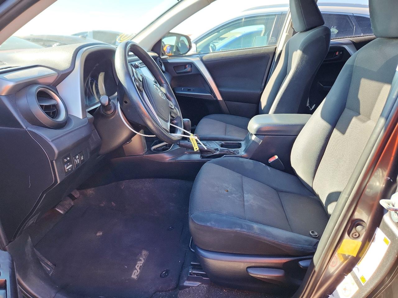 2017 TOYOTA RAV4 LE photo 7
