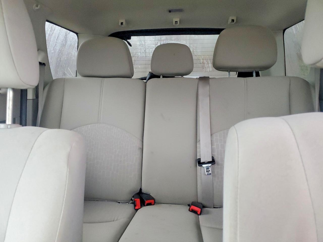 2010 MERCURY MARINER photo 10