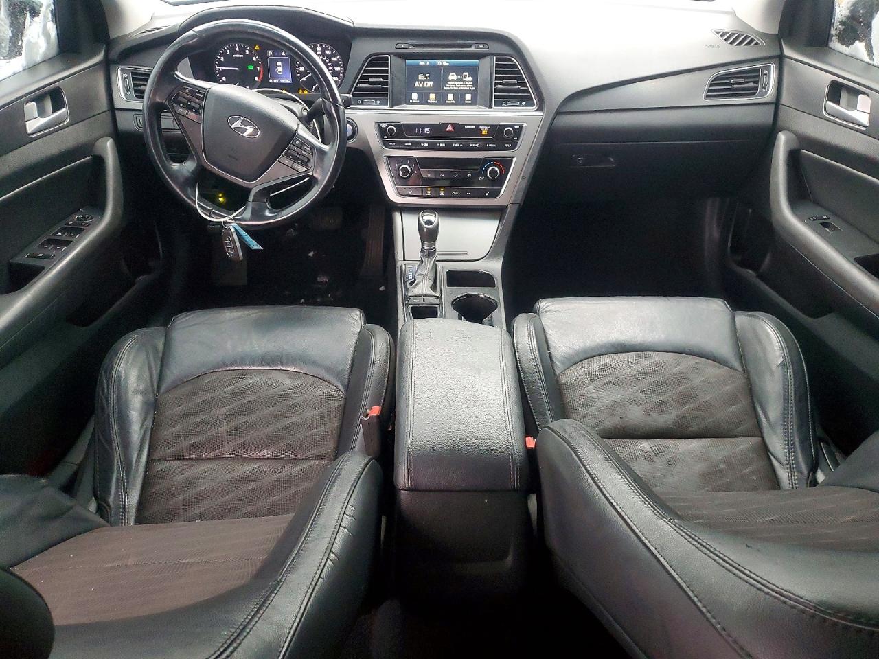 2017 HYUNDAI SONATA SPORT photo 8