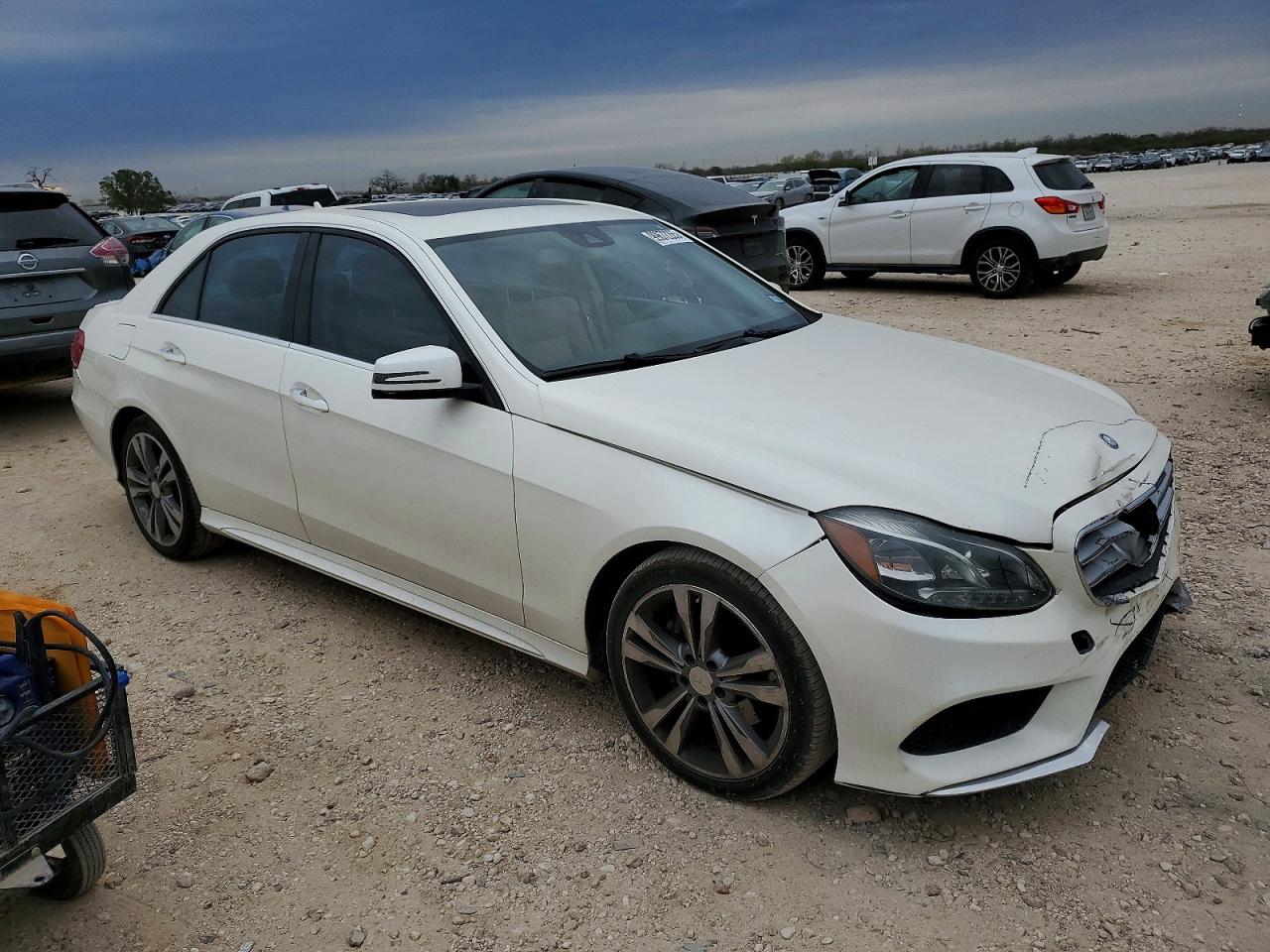 2014 MERCEDES-BENZ E 350 photo 4