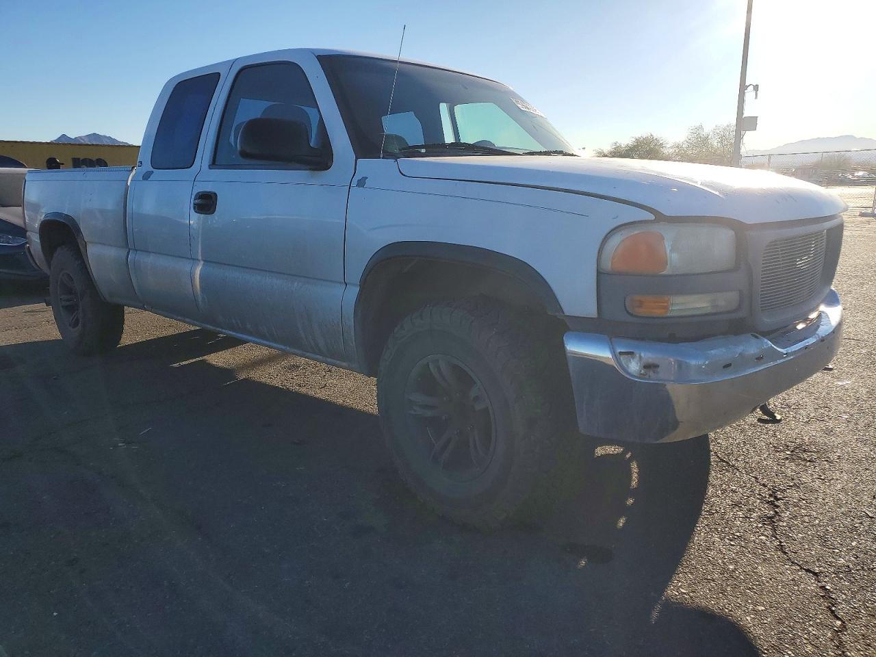 2001 GMC NEW SIERRA C1500 photo 4