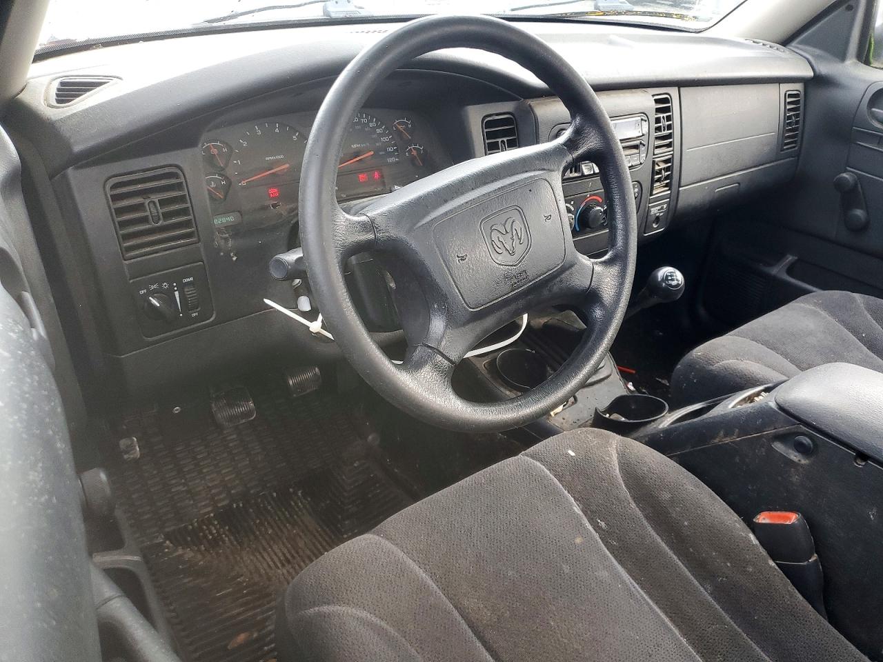 2002 DODGE DAKOTA BASE photo 8