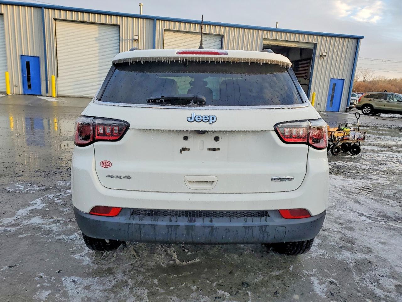 2017 JEEP COMPASS LATITUDE photo 6