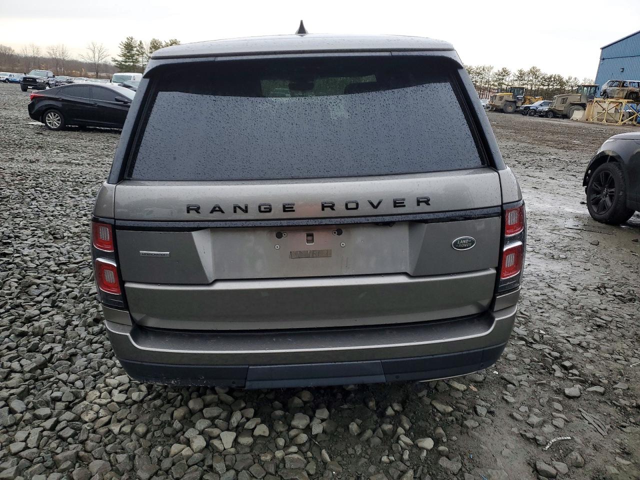 2018 LAND ROVER RANGE ROVER SUPERCHARGED photo 6
