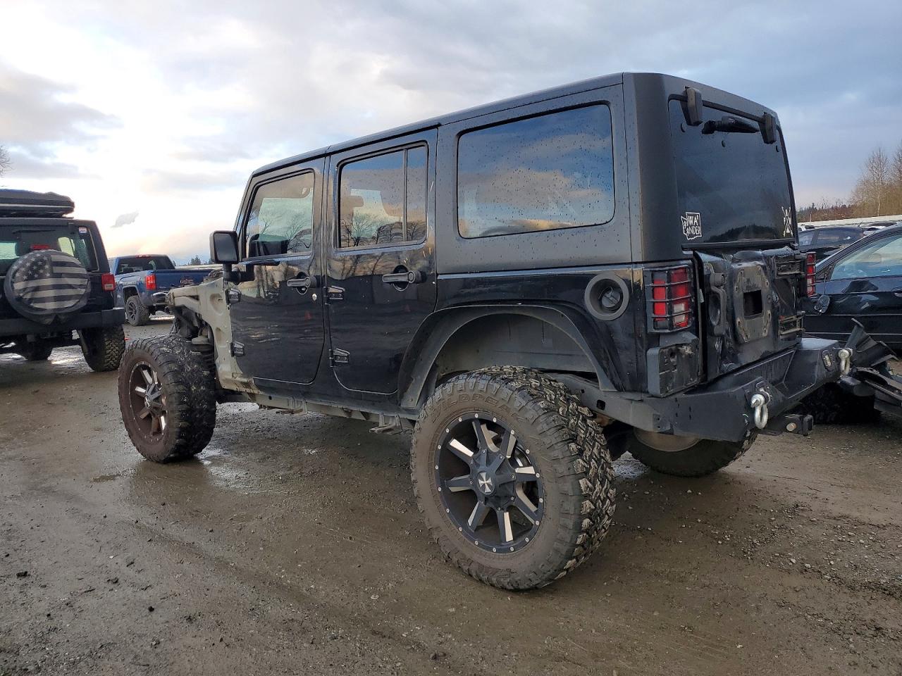 2015 JEEP WRANGLER UNLIMITED SAHARA photo 2