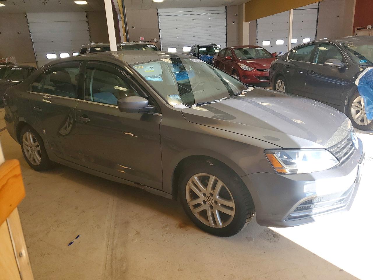 2017 VOLKSWAGEN JETTA S photo 4