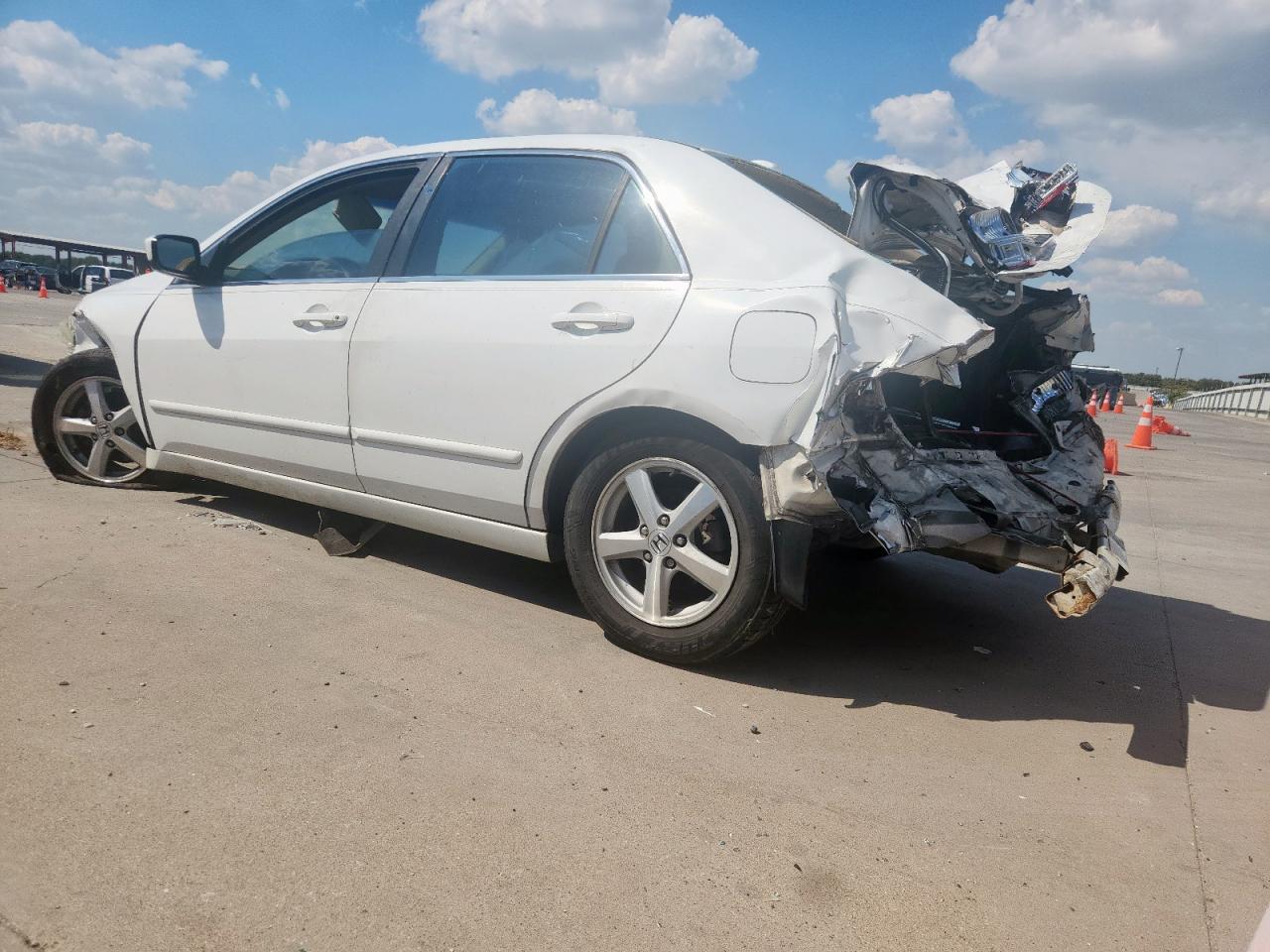 2005 HONDA ACCORD EX photo 3